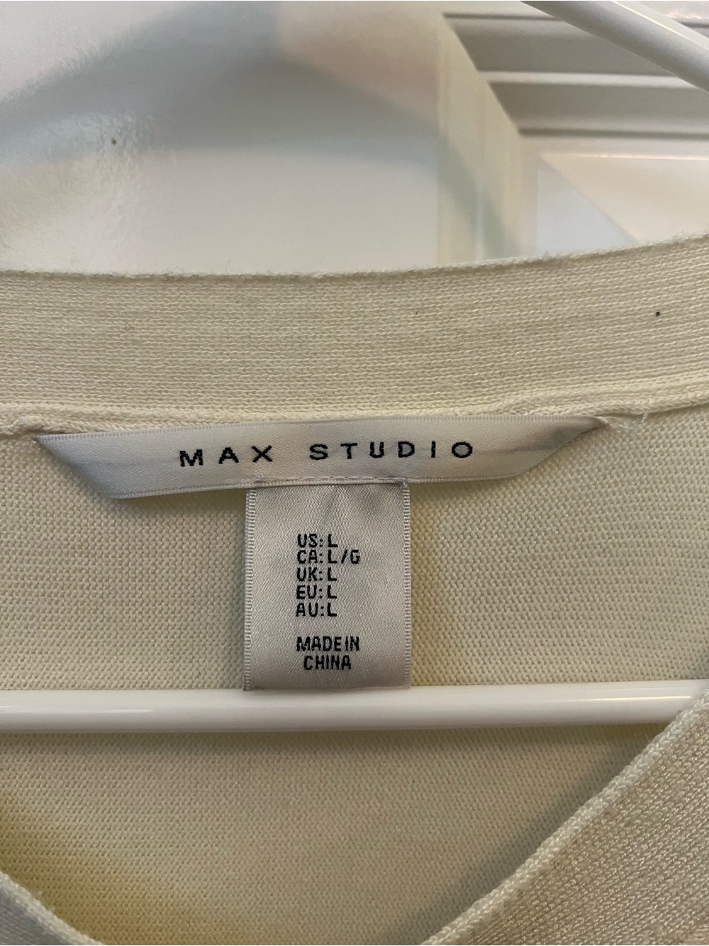 White 3/4 long sleeve - Picture 3 of 4